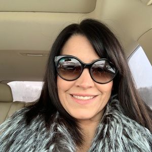 Meet your Posher, Beth